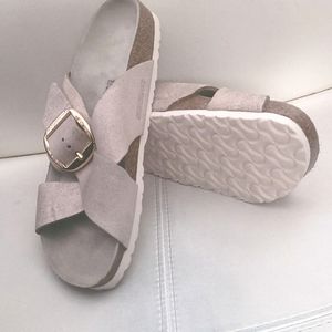 NWOT Birkenstock size 42 11 Siena Big Buckle Metallic Washed Rose Gold